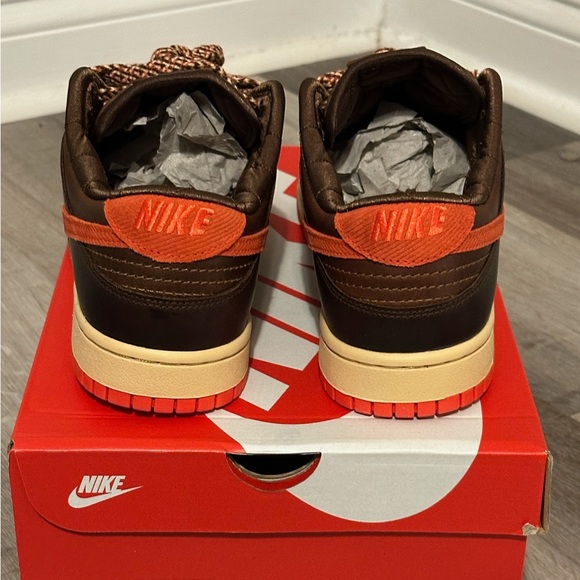 British Tan Retro Nike Dunk Low sz 10.5 - Picture 2 of 4